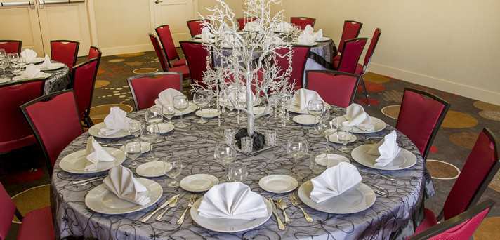 Hotel Embassy By Hilton Newark Airport