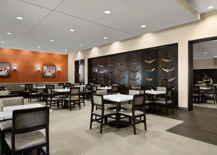 Embassy Suites By Hilton Newark Airport